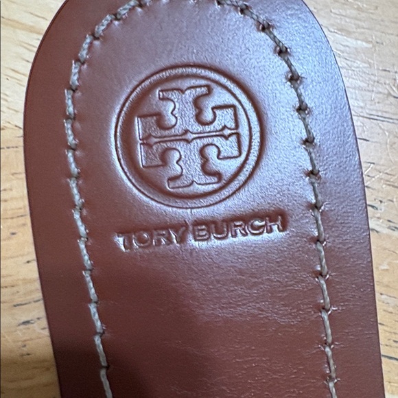Tory Burch Mini Miller Red Leather thong Sandals - Picture 3 of 8